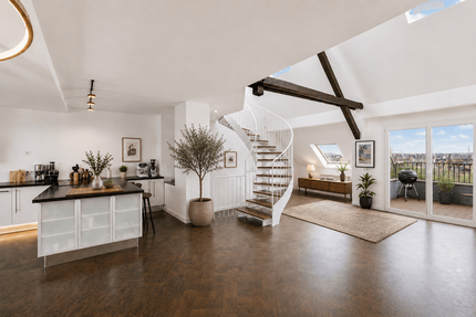 Wohnung zum Kaufen in Düsseldorf 499.000,00 € 131.28 m²