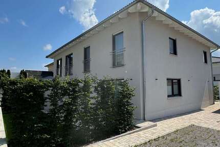 Haus zum Kaufen in Maxhütte-Haidhof 559.000,00 € 129.68 m²