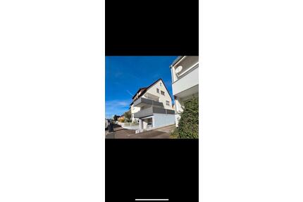 Schöne 3-Zimmer-Wohnung – zentral gelegen – Preis VB - Ludwigsburg Pflugfelden