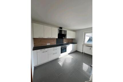 3-Zimmerwohnung in Hutthurm - 750,00&nbsp;EUR Kaltmiete, ca.&nbsp; 105,00&nbsp;m&sup2; in Hutthurm (PLZ: 94116)