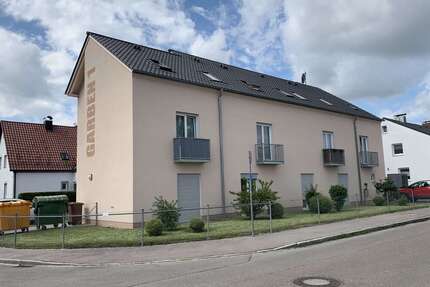 Wohnung zum Mieten in Augsburg 440,00 € 20.08 m²