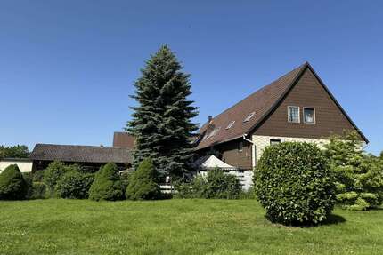 Haus zum Kaufen in Osterode am Harz 99.000,00 € 268 m²