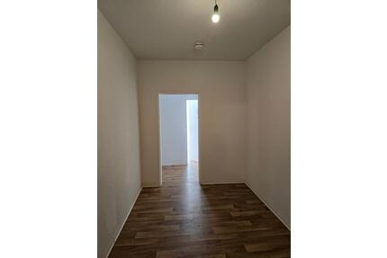 Günstiger geht´s nicht! 2 -Raumwohnung mit modernen Bad - Stendal