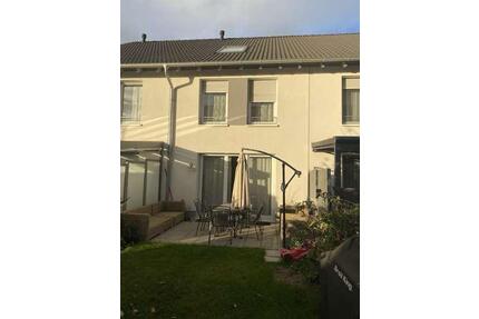 Modernes, energieeffizientes Reihenmittelhaus (BJ 2016) - Bickenbach