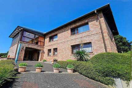 Traumhafte Aussicht Höhenlage Hennef gemütliches EFH mit Wintergarten, Kamin und Garage