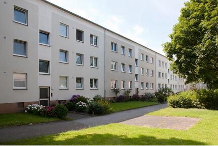 Helle 3-Zimmer-Wohnung mit Balkon in Langenfeld - Langenfeld (Rheinland)
