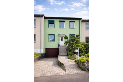 Haus zum Kaufen in Heinersdorf 299.900,00 € 115.6 m²