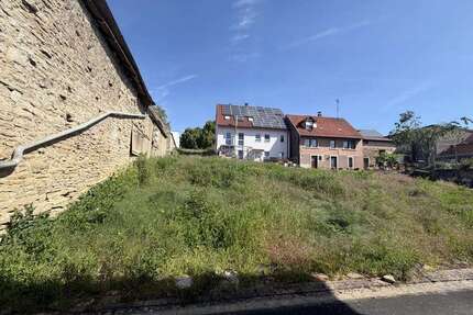Grundstück zu verkaufen in Großrinderfeld 118.800,00 € 792 m²