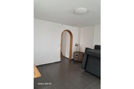 Wohnung im EG in Landau ab 1.4.2026 zu vermieten. - Landau an der Isar