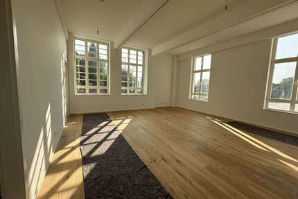 Wohnung zum Mieten in Wermelskirchen 1.475,00 € 115.07 m²
