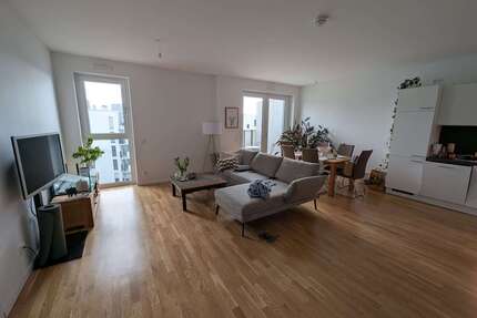 Wohnung zum Mieten in Frankfurt am Main 2.400,00 € 102 m²