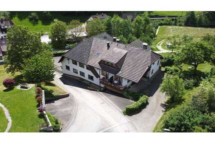 Haus zum Kaufen in Simonswald 1.295.000,00 € 723 m²