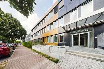 Wohnung zum Mieten in Frankfurt am Main 874,79 € 23.9 m²