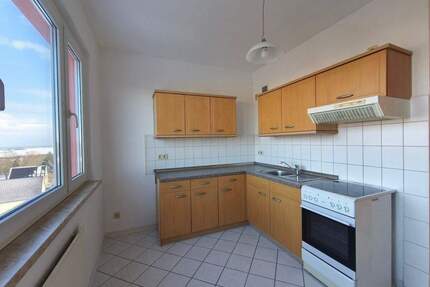 ZWEI ZIMMER mit BALKON - 237,00&nbsp;EUR Kaltmiete, ca.&nbsp; 43,00&nbsp;m&sup2;&nbsp;Wohnfl&auml;che in Zeitz (PLZ: 06712)