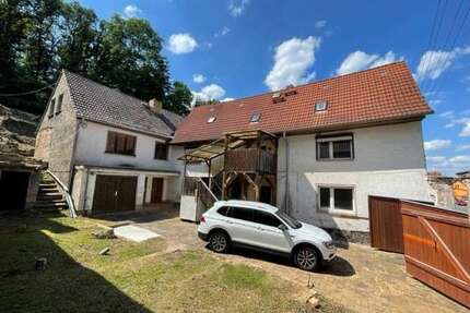 Haus zum Kaufen in Weißenfels OT Leißling 85.000,00 € 180 m²