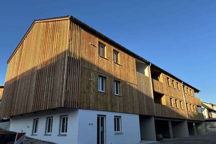 Wohnung zum Mieten in Buchbach 380,00 € 31.45 m²