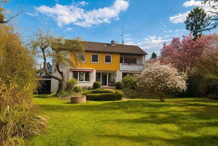 Großzügiges Einfamilienhaus mit Traumgarten und Kamin - Langenhagen Engelbostel