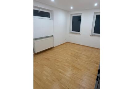 WG Zimmer zur Miete - 500,00&nbsp;EUR Kaltmiete, ca.&nbsp; 56,00&nbsp;m&sup2; in Großharrie (PLZ: 24625)