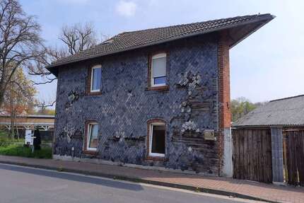 Haus zum Kaufen in Schlotheim 75.000,00 € 110 m²