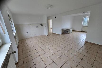Zimmer in WG in Landau - 400,00&nbsp;EUR Kaltmiete, ca.&nbsp; 60,00&nbsp;m&sup2; in Landau in der Pfalz (PLZ: 76829)