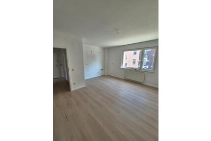 Renovierte 2,5 Raum Wohnung mit Balkon - Essen Stadtbezirk III