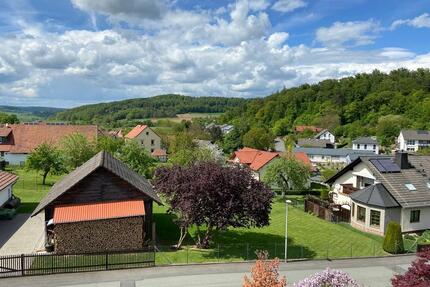 ZFH in ruhiger Lage mit Garten und Panoramablick in Elbenberg - Naumburg