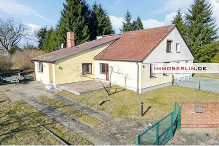 Haus zum Kaufen in Velten 325.000,00 € 133 m²