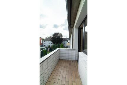 Etagenwohnung, ruhig gelegen mit Balkon in Essen Altenessen