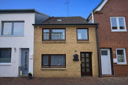 Haus zum Kaufen in Wilster 89.000,00 € 90 m²