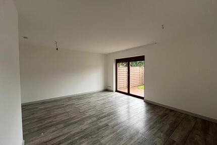Helle 2-Zimmer Wohnung mit kleinem Garten in Winsen (Luhe)