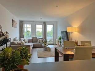 Wohnung zum Mieten in Hamburg 1.130,00 € 84 m²