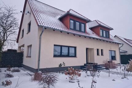 Mehrfamilienhaus mit Einliegerwohnung - Genthin