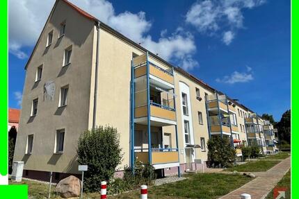 Kleine 2 Raum Wohnung mit Balkon und Einbauküche - Sassnitz