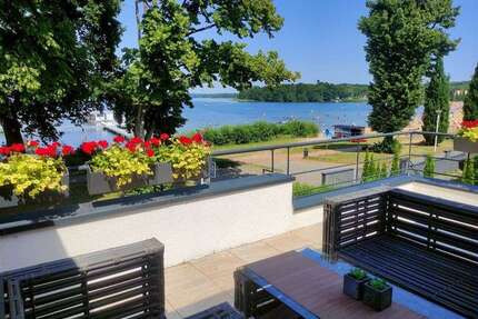 Haus zum Kaufen in Schwerin 1.895.000,00 € 300 m²