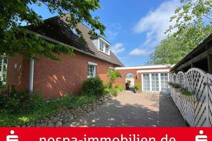 Unverbauter Blick auf die historische Nebeler Windmühle!