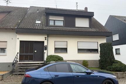 Großes Haus mit Garten, Loggia und Balkon in Wadgassen-Werbeln