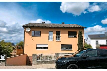 Attraktive Doppelhäuser auf großzügigem Grundstück mit Potenzial - Neumarkt in der Oberpfalz Altenhof