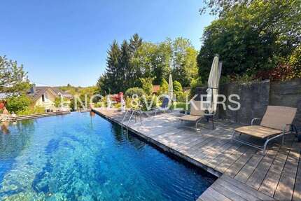 Haus zum Kaufen in Zell-Weierbach 1.495.000,00 € 266 m²