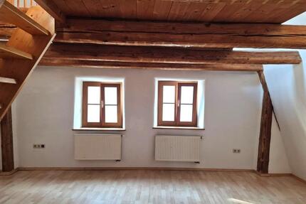 Helle 2-Zimmer-Altstadt-DG Wohnung in Landsberg, Nähe Stadtmuseum - Landsberg am Lech Ellighofen