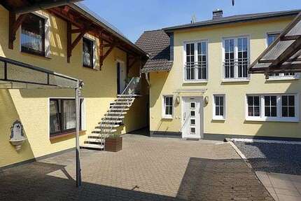 Haus zum Kaufen in Bornheim 868.000,00 € 324 m²