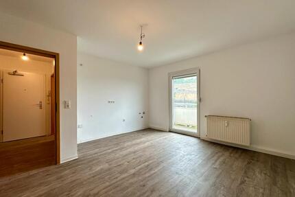 Sanierte 2-Zimmer-Wohnung mit Balkon und guter Anbindung - Bingen am Rhein