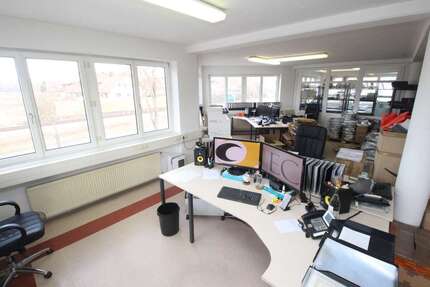 Büro in Ergolding 1.360,00 € 170 m²