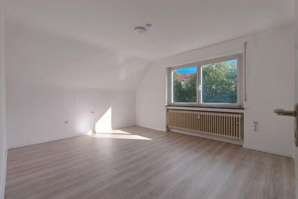 2 Zimmer Wohnung in toller Lage und super Ausblick EBK inkl. - Oberndorf am Neckar