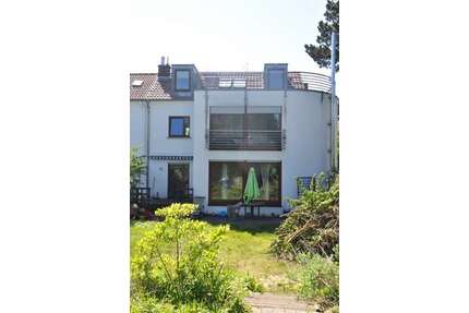 Haus zum Kaufen in Frankfurt 1.450.000,00 € 232 m²