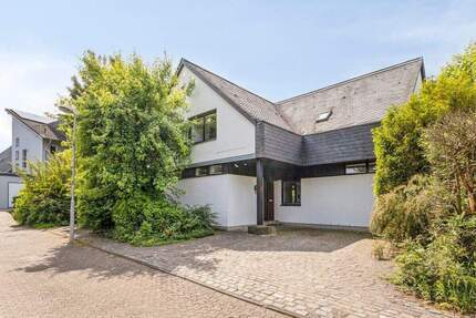 Haus in Mülheim an der Ruhr - 1.345.000,00&nbsp;EUR Kaufpreis, ca.&nbsp; 250,00&nbsp;m&sup2;&nbsp;Wohnfl&auml;che in Mülheim an der Ruhr (PLZ: 45481) Saarn/Mintard