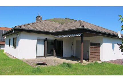 Freistehendes Einfamilienhaus mit 6 Zimmern in Biedenkopf-Wallau