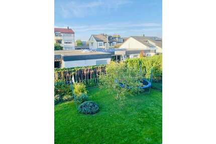 Haus zum Kaufen in Leonberg 809.000,00 € 250 m²