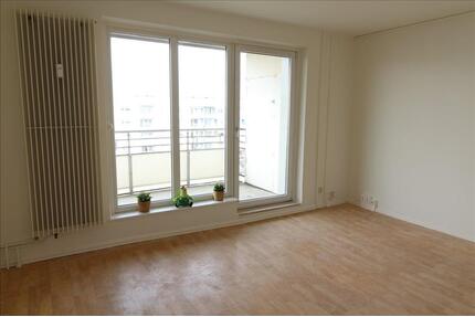 -2-Raum Wohnung mit Balkon zum Wohlfühlen- - Magdeburg