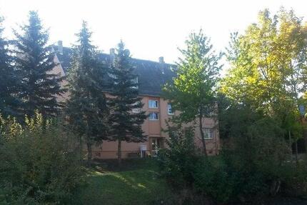 schöne 3-Raum-Wohnung in ruhiger Lage in Pahren - Zeulenroda-Triebes