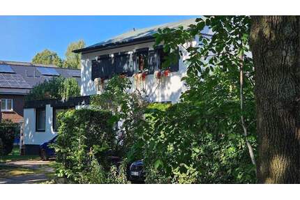 Pitch Pine Holzdielen I Heizung neu I Energieklasse C l 3 m Deckenhöhe - Hamburg Eidelstedt